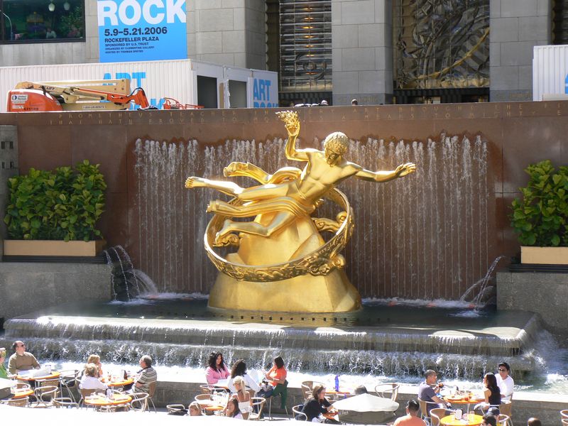 Rockfeller Center et The Top Of The Rock: Statue de Promethee 2